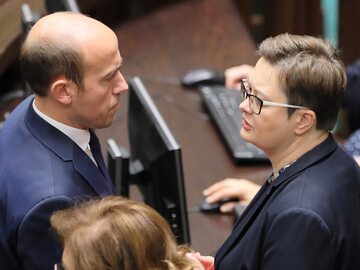 Posłowie Koalicji Obywatelskiej Borys Budka (L) i Katarzyna Lubnauer (P) w Sejmie