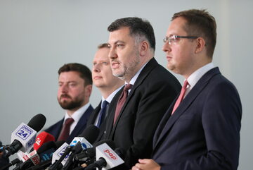 Posłowie Konfederacji Artur Dziambor, Robert Winnicki, Krystian Kamiński i Krzysztof Tuduj
