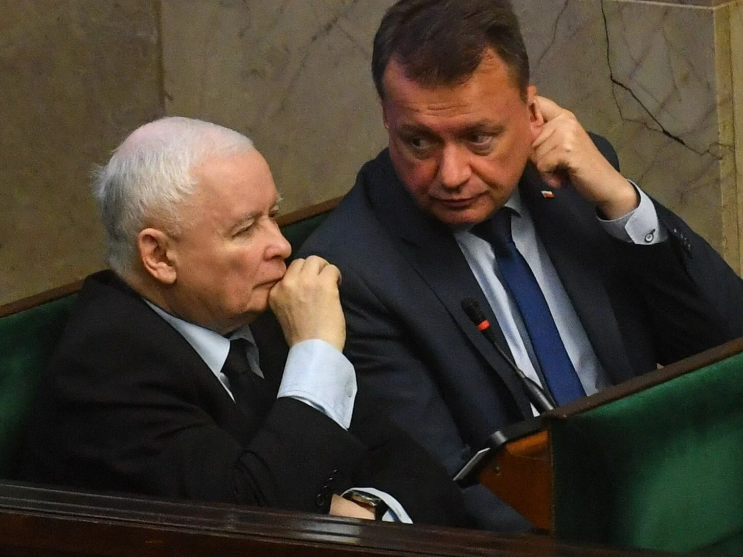 Prezes PiS Jarosław Kaczyński i poseł Mariusz Błaszczak