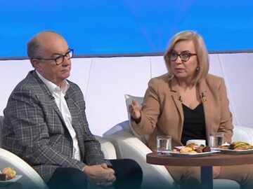 Posłowie Włodzimierz Czarzasty i Paulina Hennig-Kloska w Polsat News.
