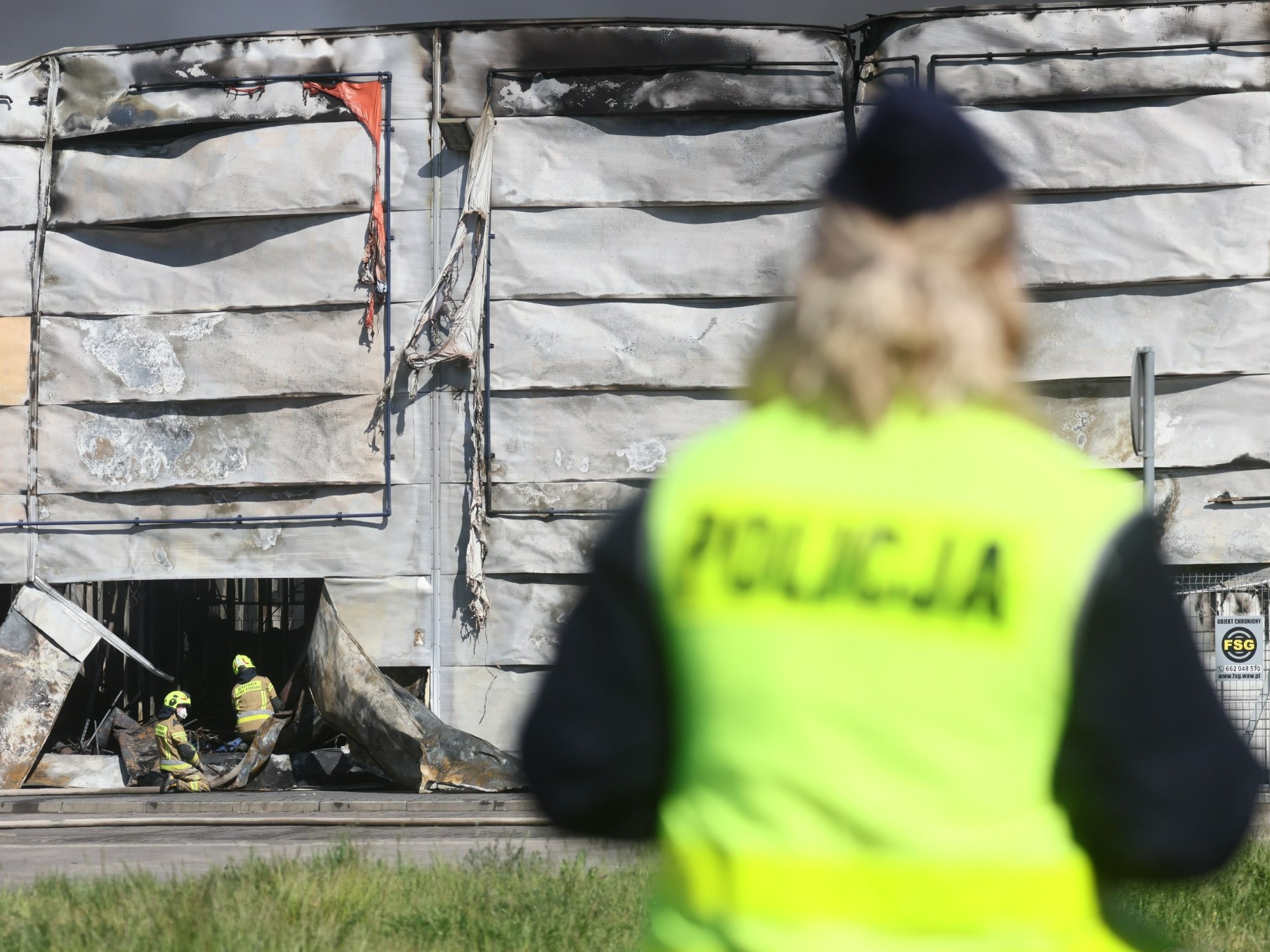 Pożar kompleksu handlowego przy ul. Marywilskiej 44 w Warszawie