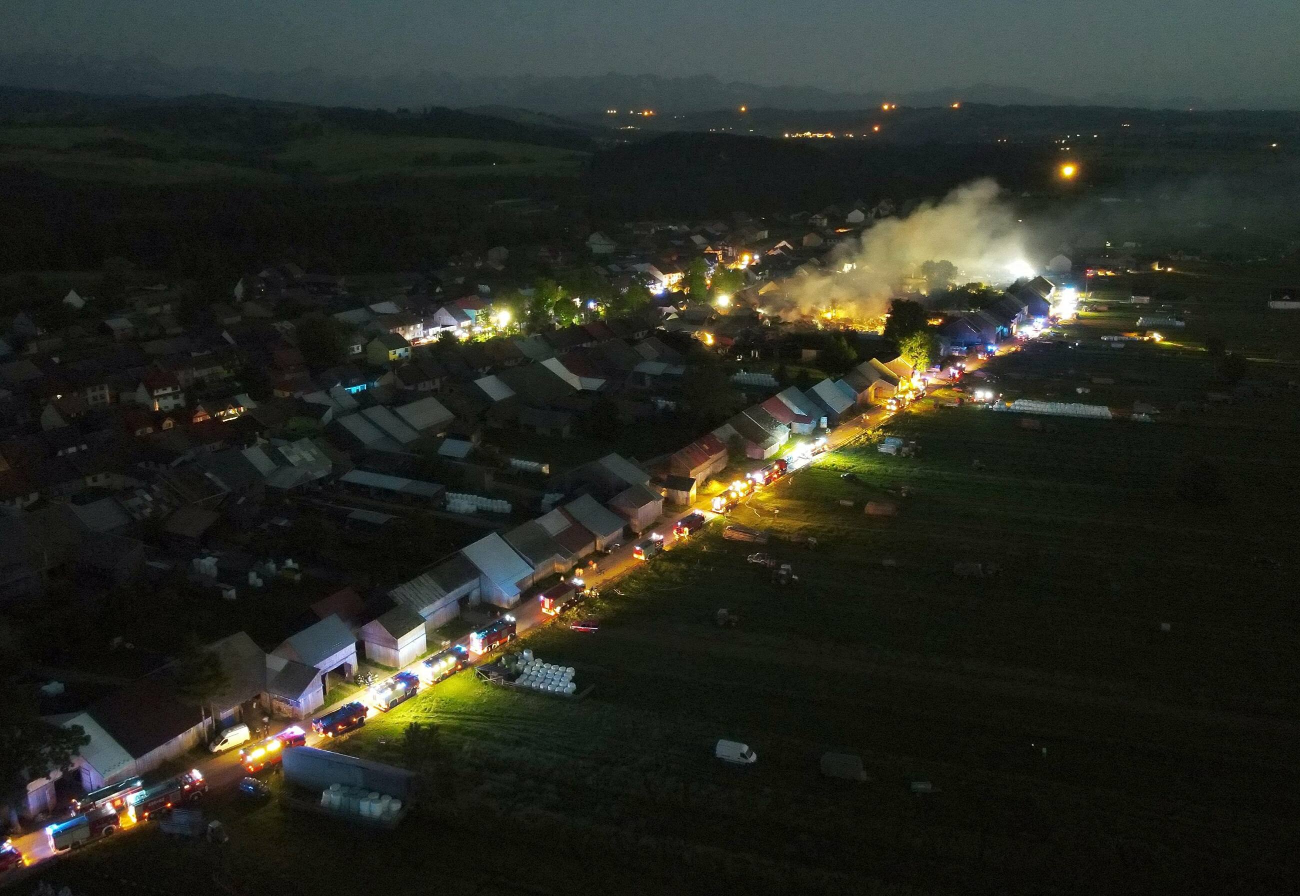 Pożar we wsi Nowa Biała na Podhalu