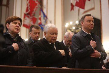 Premier Beata Szydło, prezes PiS Jarosław Kaczyński i prezydent Andrzej Duda