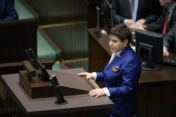Premier Beata Szydło przemawia podczas ostatniego dnia 53. posiedzenia Sejmu