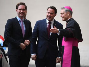 Premier Luksemburga z "mężem" w Watykanie