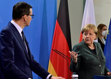 Premier Mateusz Morawiecki i kanclerz Niemiec Angela Merkel