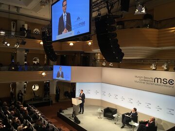 Premier Mateusz Morawiecki podczas konferencji w Monachium