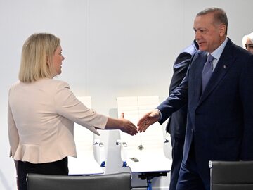 Premier Szwecji Magdalena Andersson oraz prezydent Turcji Recep Erdogan