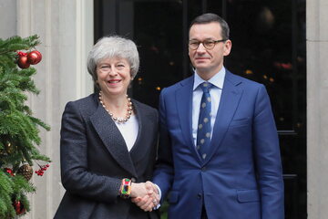 Premier Theresa May i premier Mateusz Morawiecki