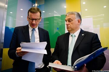 Premierzy Mateusz Morawiecki i Viktor Orban w Brukseli