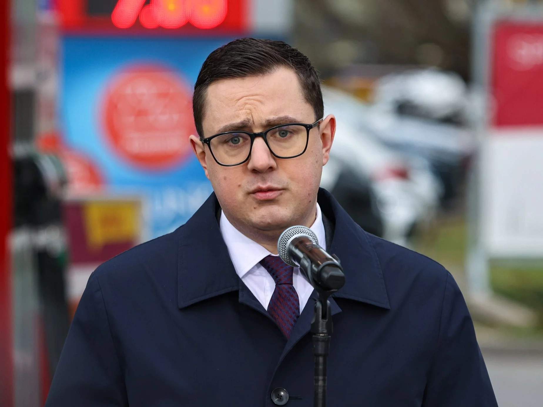 Minister energii Miłosz Motyka