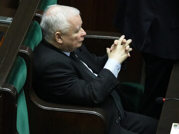 Prezes PiS Jarosław Kaczyński na sali obrad Sejmu