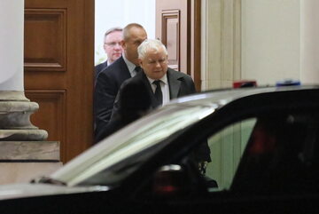 Prezes PiS Jarosław Kaczyński (P) i szef Gabinetu Prezydenta RP Krzysztof Szczerski (L) w Pałacu Belwederskim w Warszawie