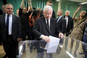 Prezes PiS Jarosław Kaczyński podczas wyborów do Parlamentu Europejskiego