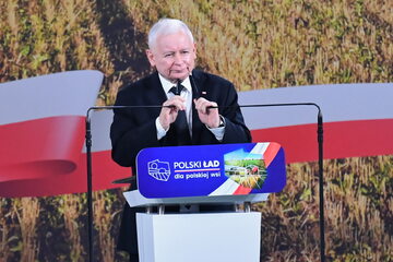 Prezes PiS Jarosław Kaczyński podczas wyjazdowego posiedzenia klubu parlamentarnego PiS w Przysusze.