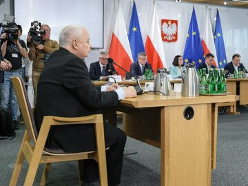 Prezes PiS Jarosław Kaczyński przed komisją śledczą ds. Pegasusa