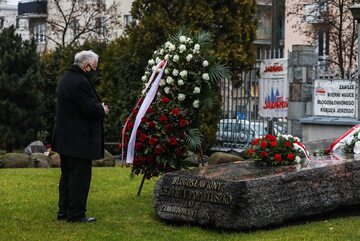 Prezes PiS przy grobie ks. Jerzego Popiełuszki