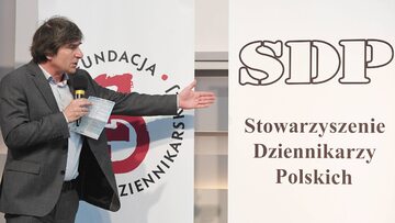 Prezes SDP Krzysztof Skowroński podczas konferencji "Cenzura w sieci?"