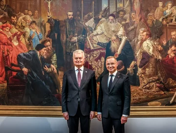 Prezydenci Polski Andrzej Duda (p) i Litwy Gitanas Nausėda (l)