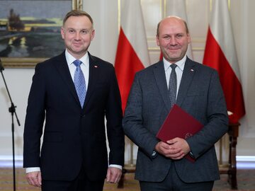 Prezydent Andrzej Duda i minister ds. UE Szymon Szynkowski vel Sęk