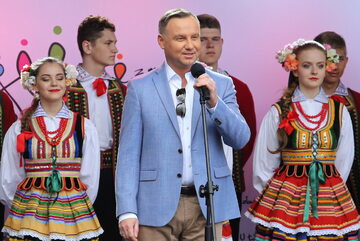 Prezydent Andrzej Duda na Pikniku Europejskim w Puławach