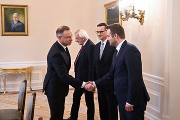 Prezydent Andrzej Duda, premier Mateusz Morawiecki, Ryszard Terlecki, Rafał Bochenek