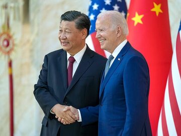 Prezydent Chin Xi Jinping i prezydent USA Joe Biden