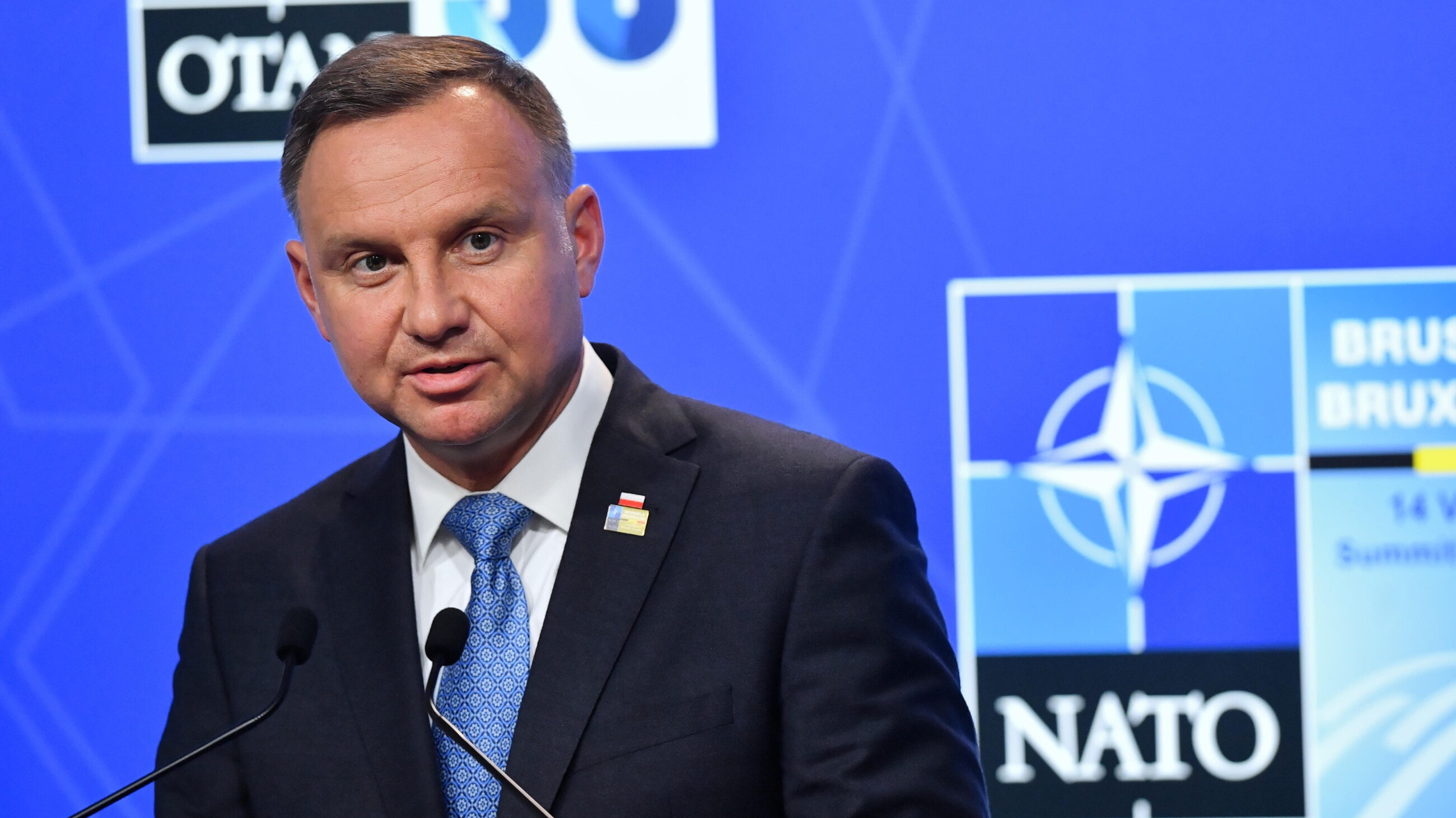 Prezydent RP Andrzej Duda podczas wypowiedzi dla mediów po udziale w Sesji Rady Północnoatlantyckiej