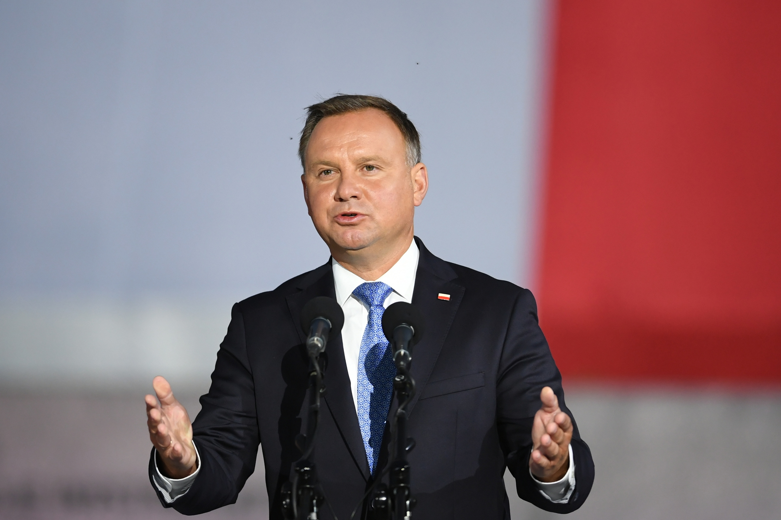 Prezydent Andrzej Duda podczas uroczystości przed Pomnikiem Obrońców Wybrzeża na Westerplatte, 1 bm. w Gdańsku. Trwają obchody 81. rocznicy wybuchu II Wojny Światowej.