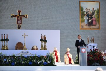 Prezydent RP Andrzej Duda przemawia podczas uroczystości beatyfikacyjnych rodziny Ulmów