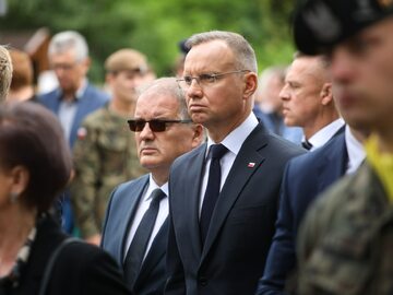 Prezydent RP Andrzej Duda uczestniczy w uroczystościach pogrzebowych sierż. Mateusza Sitka