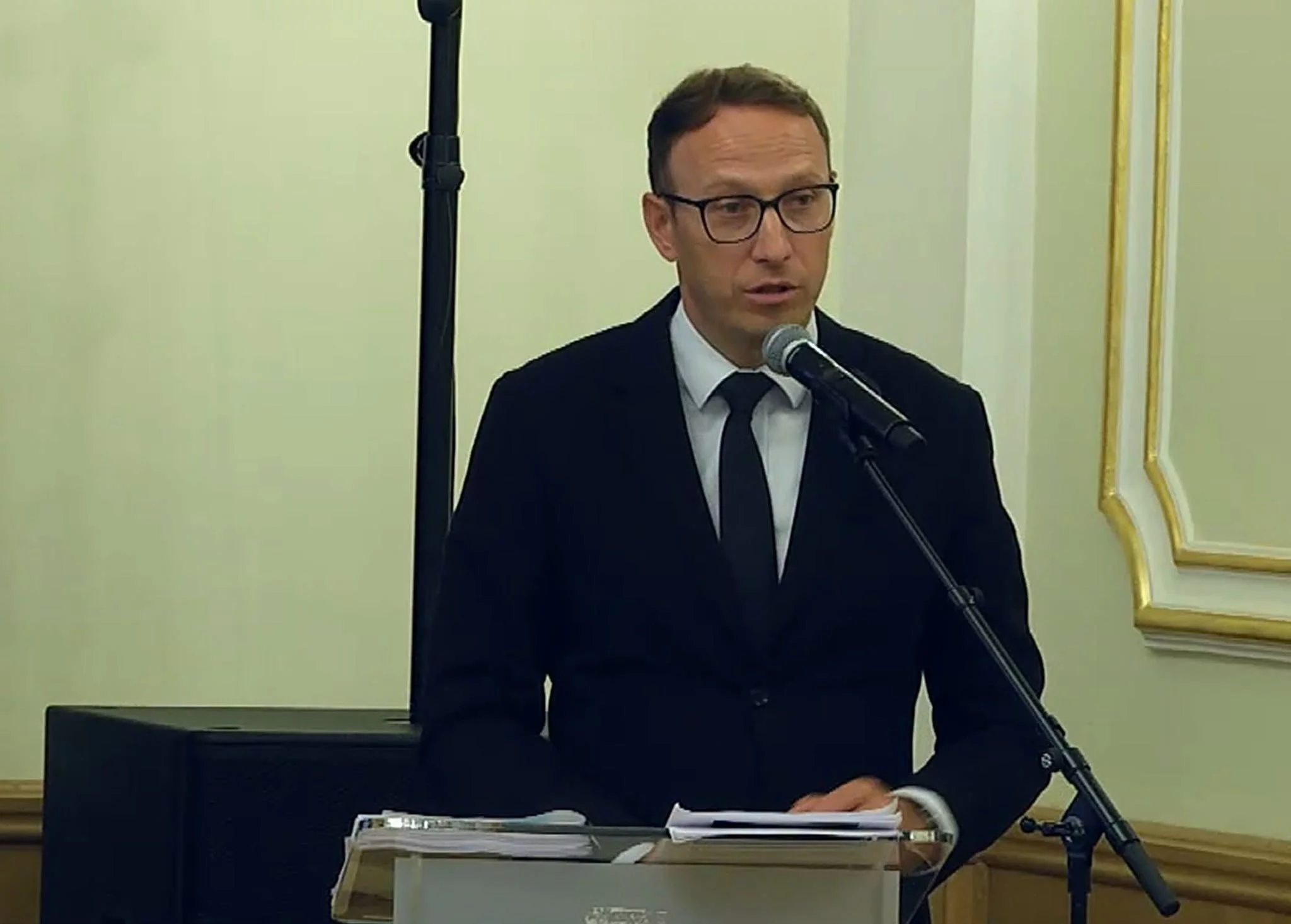 Startował z poparciem PiS. Kolejny samorządowiec przechodzi do Rozwoju Plus