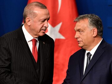 Prezydent Turcji Recep Erdogan i premier Węgier Viktor Orban