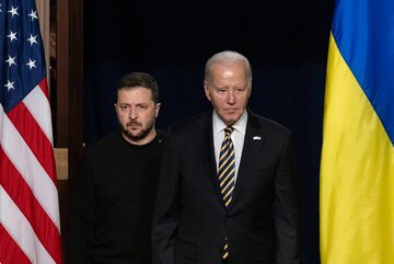 Prezydent Ukrainy Wołodymyr Zełenski i prezydent USA Joe Biden