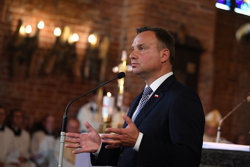 Prezydent RP Andrzej Duda przemawia podczas mszy świętej w Bazylice św. Brygidy w Gdańsku