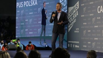Prezydent Warszawy Rafał Trzaskowski podczas otwarcia "Campus Polska Przyszłości" w Olsztynie. 27.08.2021
