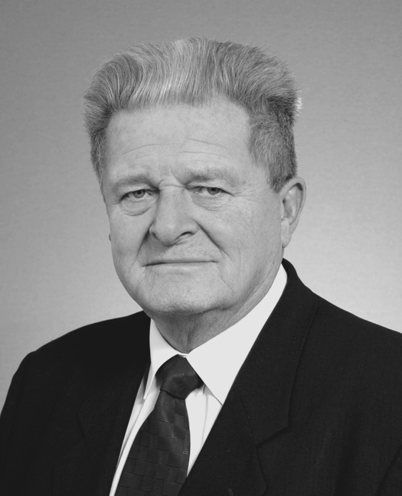 Prof. Ryszard Bender