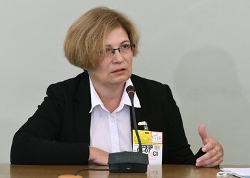 Prokurator Barbara Kijanko zeznaje przed sejmową Komisją śledczą ds. Amber Gold