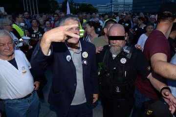 Protest Obywateli RP. Franciszek J. obok Władysława Frasyniuka