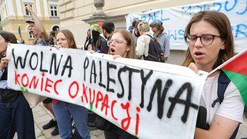 Protest studentów Uniwersytetu Warszawskiego w obronie Palestyny na terenie Kampusu Głównego UW w Warszawie