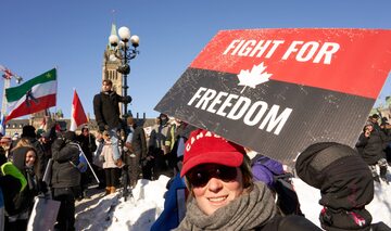 Protest w ramach Konwoju Wolności. Ottawa styczeń 2022 rok