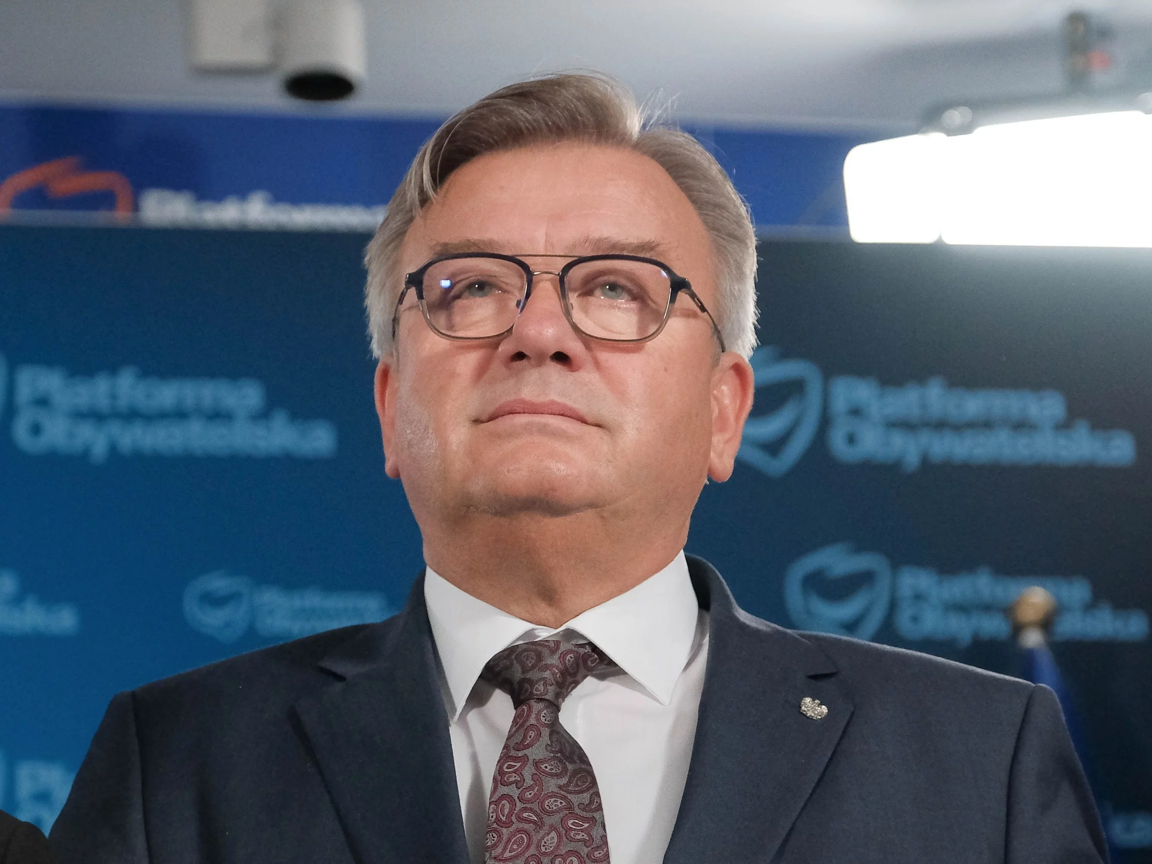 Poseł KO Artur Łącki
