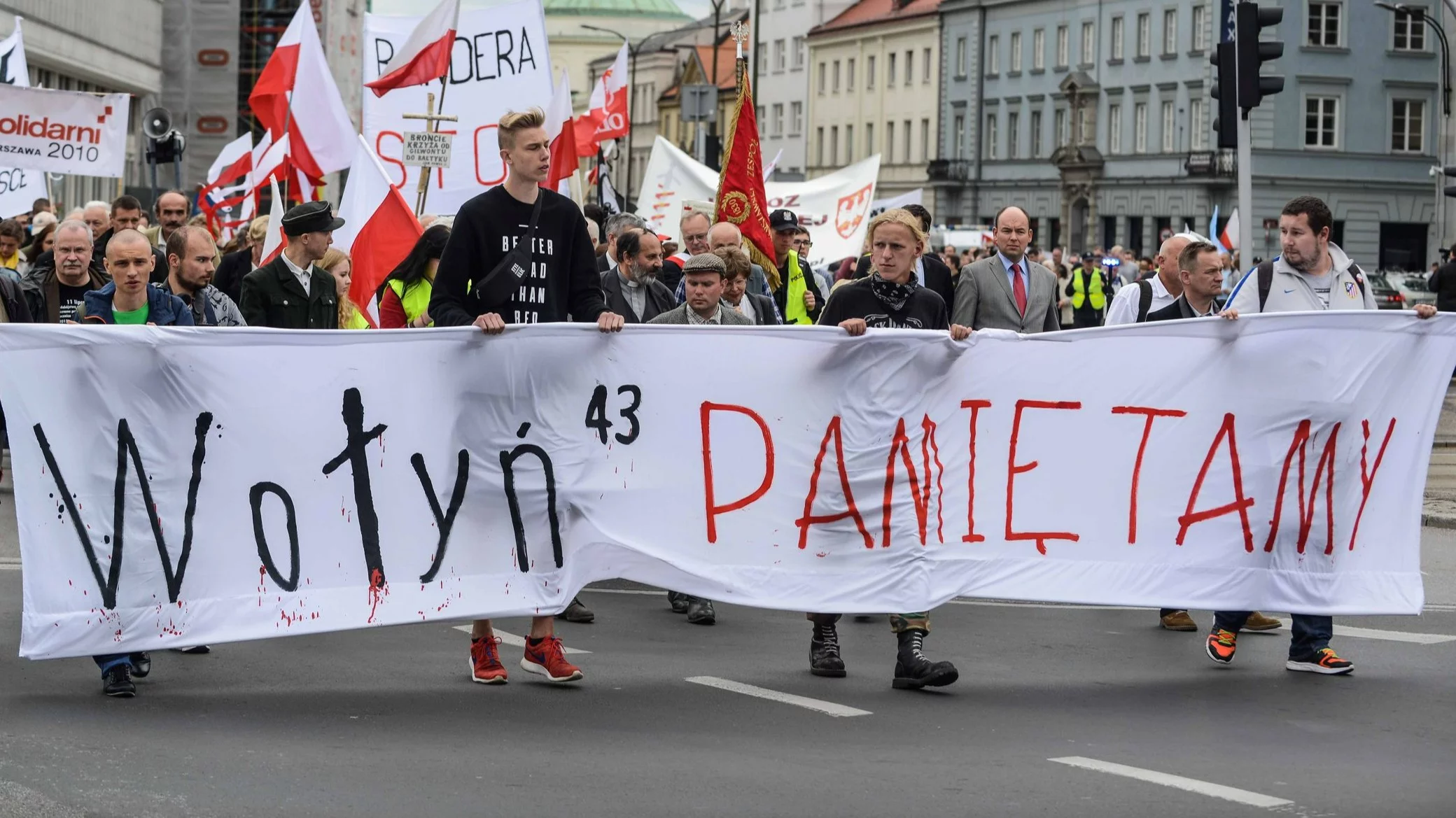 Marsz upamiętniający ofiary rzezi wołyńskiej