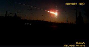 Przelot meteoru czelabińskiego, 15 lutego 2013 rok (kadr z filmu z kamery samochodowej)