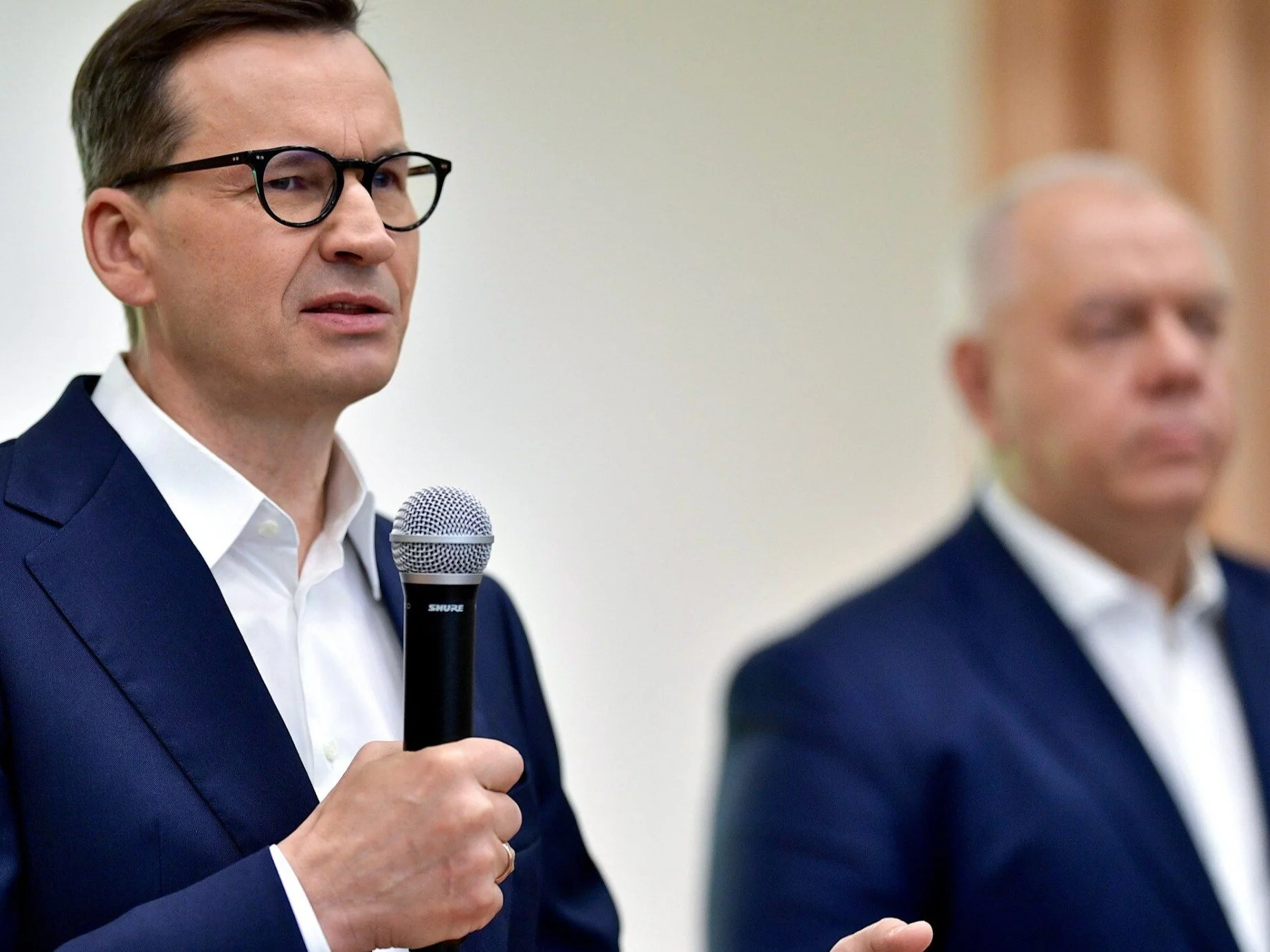 Premier Mateusz Morawiecki, wicepremier Jacek Sasin