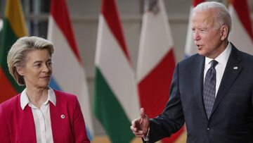 Przewodnicząca Komisji Europejskiej Ursula von der Leyen i prezydent USA Joe Biden