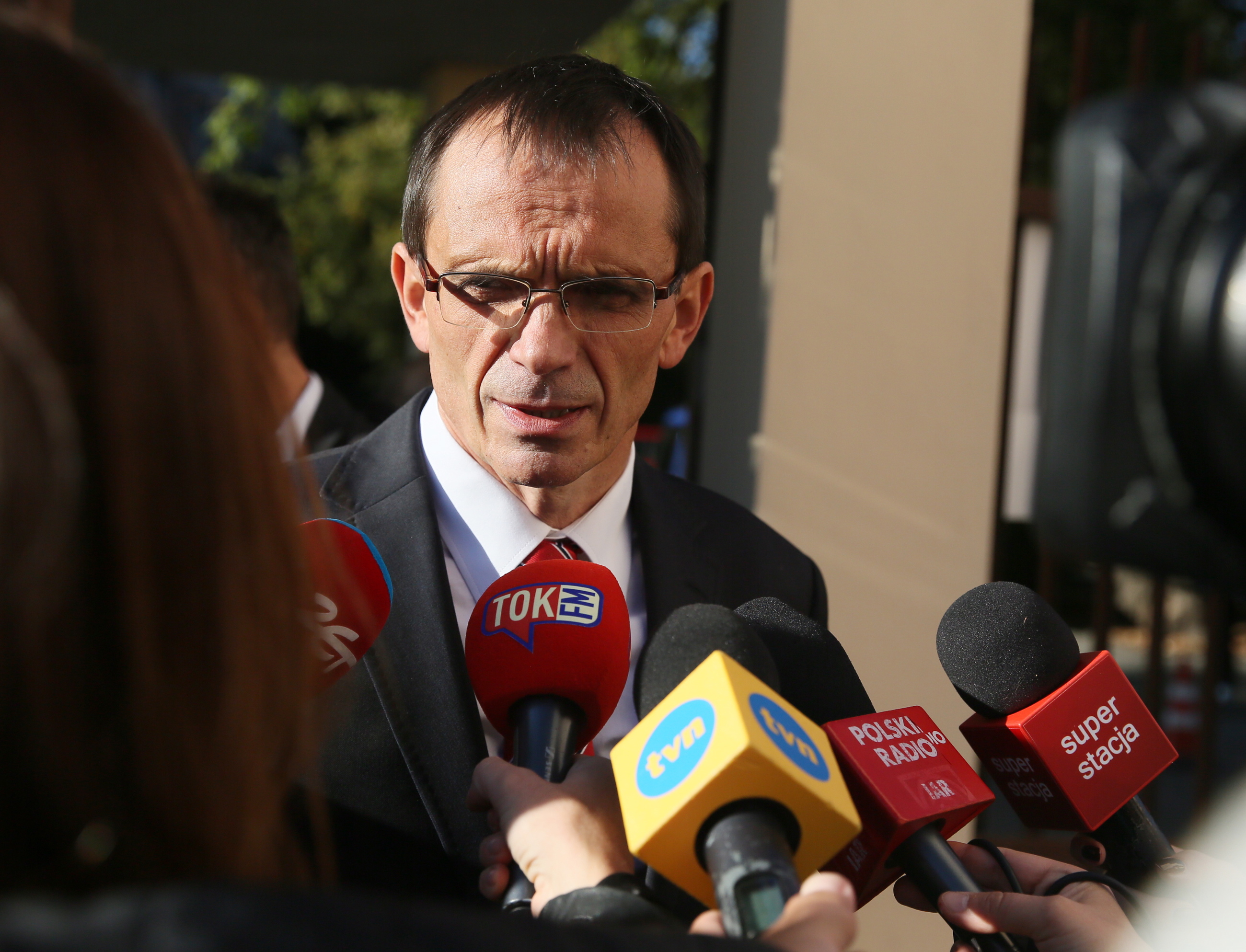 Przewodniczący OZZ Lekarzy Krzysztof Bukiel po przyjeździe do Centrum Dialogu Społecznego w Warszawie,