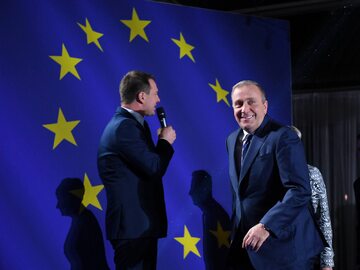 Przewodniczący PO Grzegorz Schetyna w sztabie wyborczym Koalicji Europejskiej