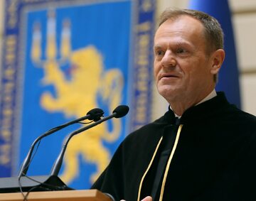Przewodniczący Rady Europejskiej Donald Tusk otrzymał doktorat honoris causa Lwowskiego Uniwersytetu Narodowego im. Iwana Franki.