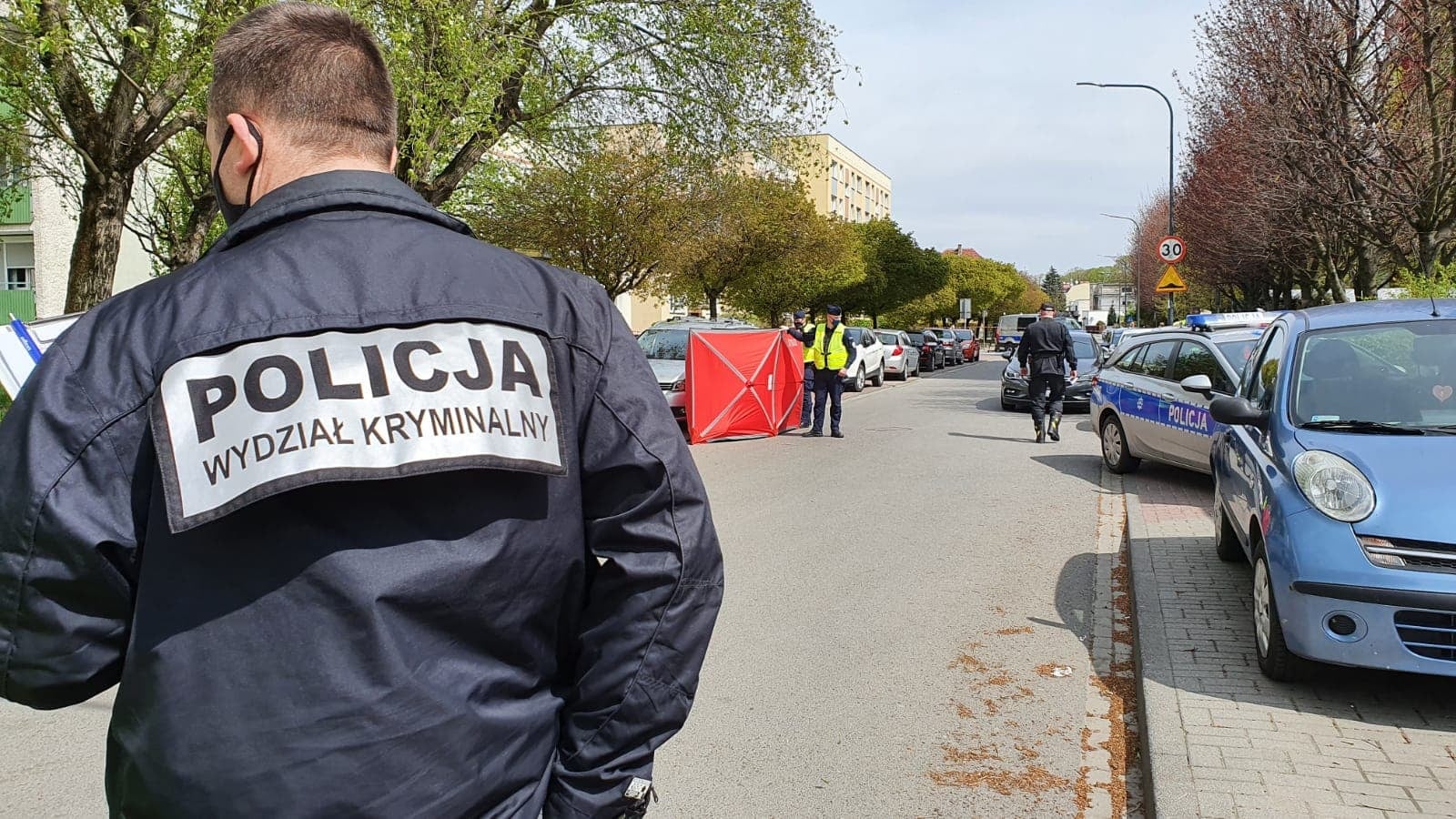 Policjanci na miejscu tragedii w Raciborzu